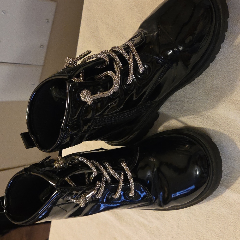 Rachel & Zoe Black Patent Leather Boots with Rhinestone Laces Size 13
